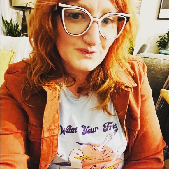 Meet your Posher, Brigette - Picture 5 of 7